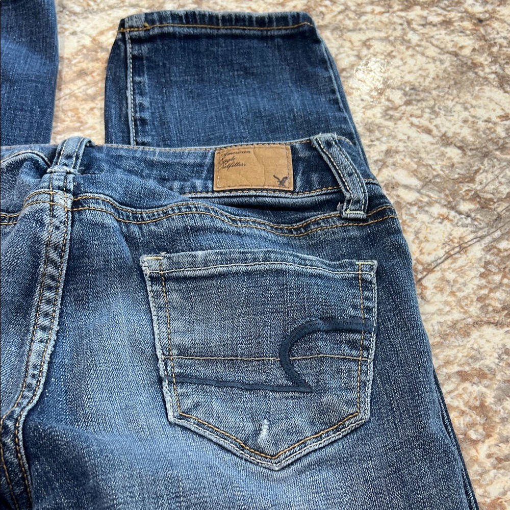 American Eagle Outfitters Classic Blue Straight Leg Jeans - Picture 7 of 7